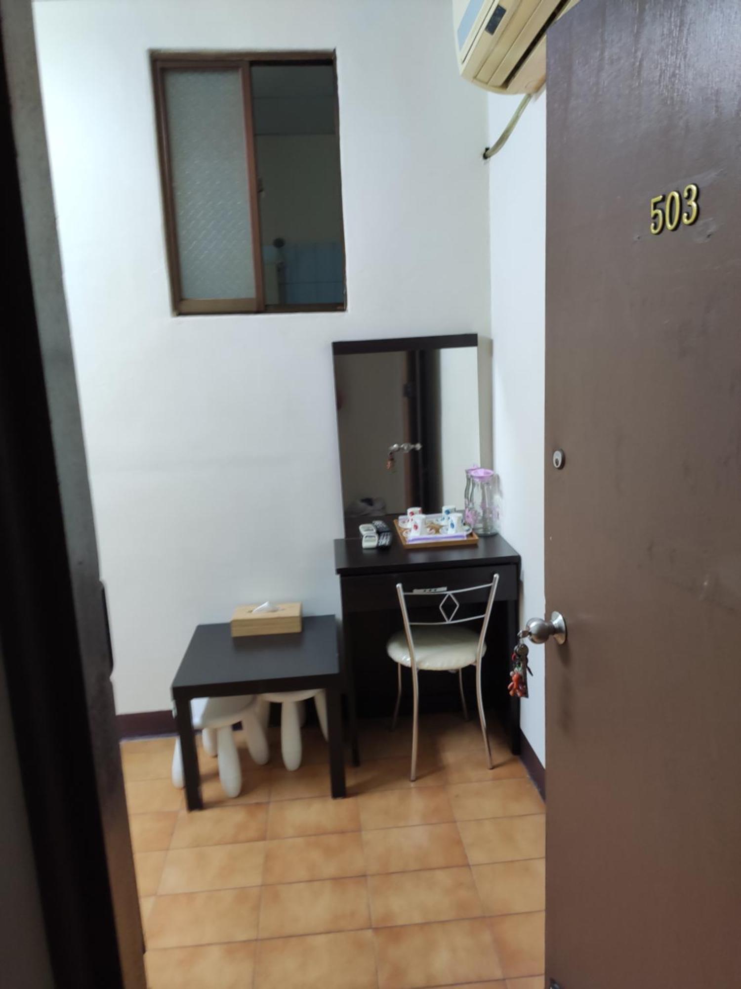 Papa Bear'S Guesthouse Taichung Room photo